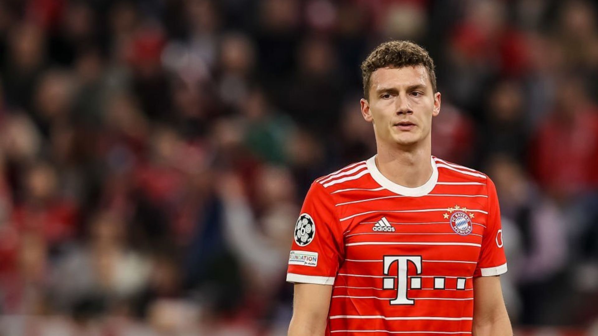 Benjamin Pavard emerges as another option to strengthen the right-back spot at Barcelona