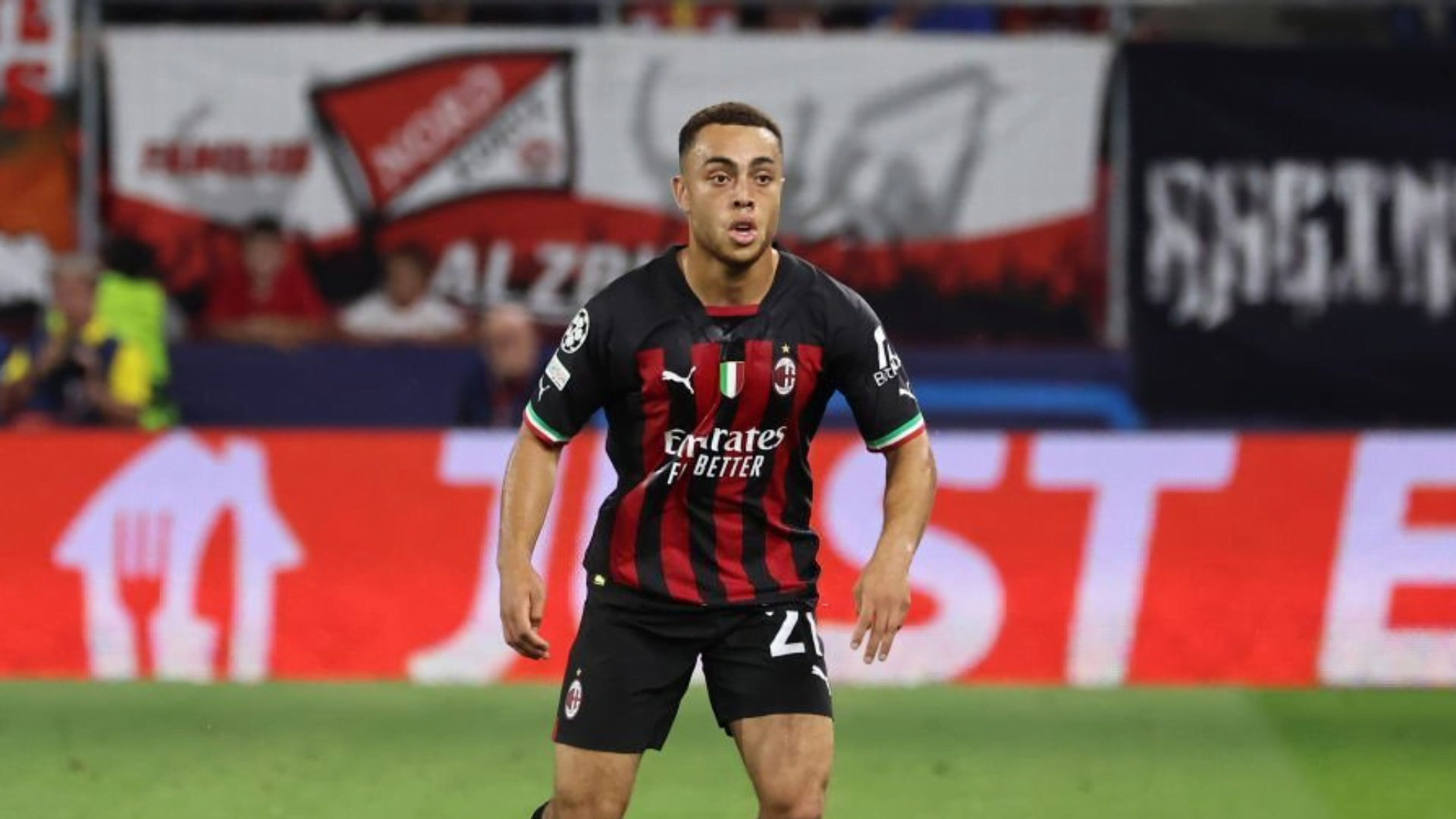 Barcelona looking to offload youngster after loan spell