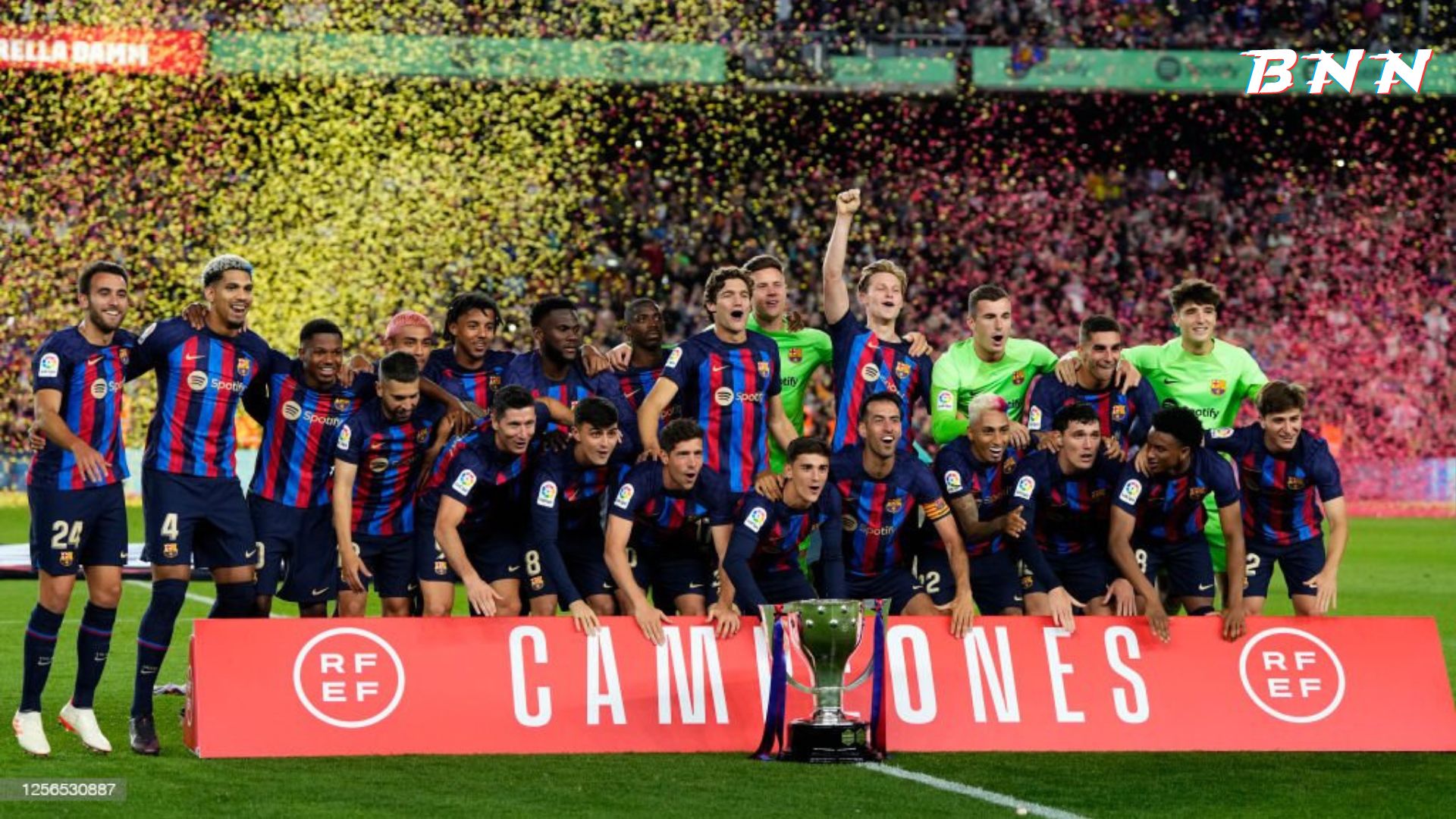Barcelona players celebrating La Liga title