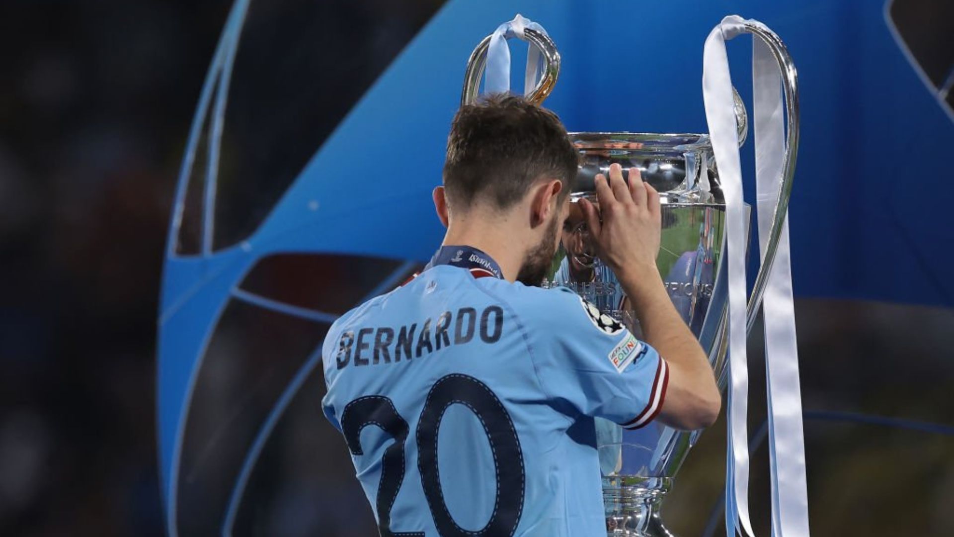 Barcelona target Bernardo Silva