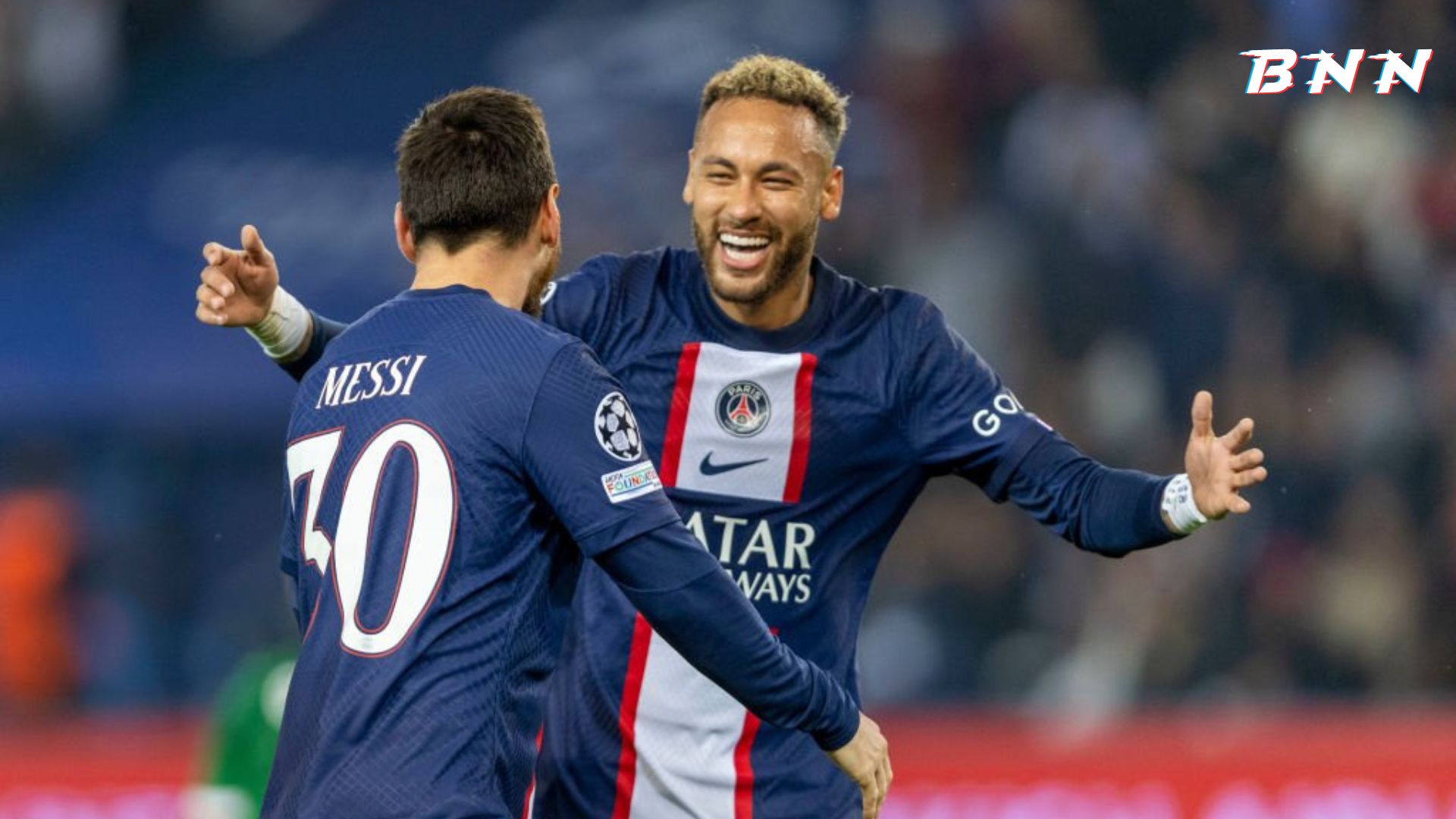 Neymar and Messi during a PSG game
