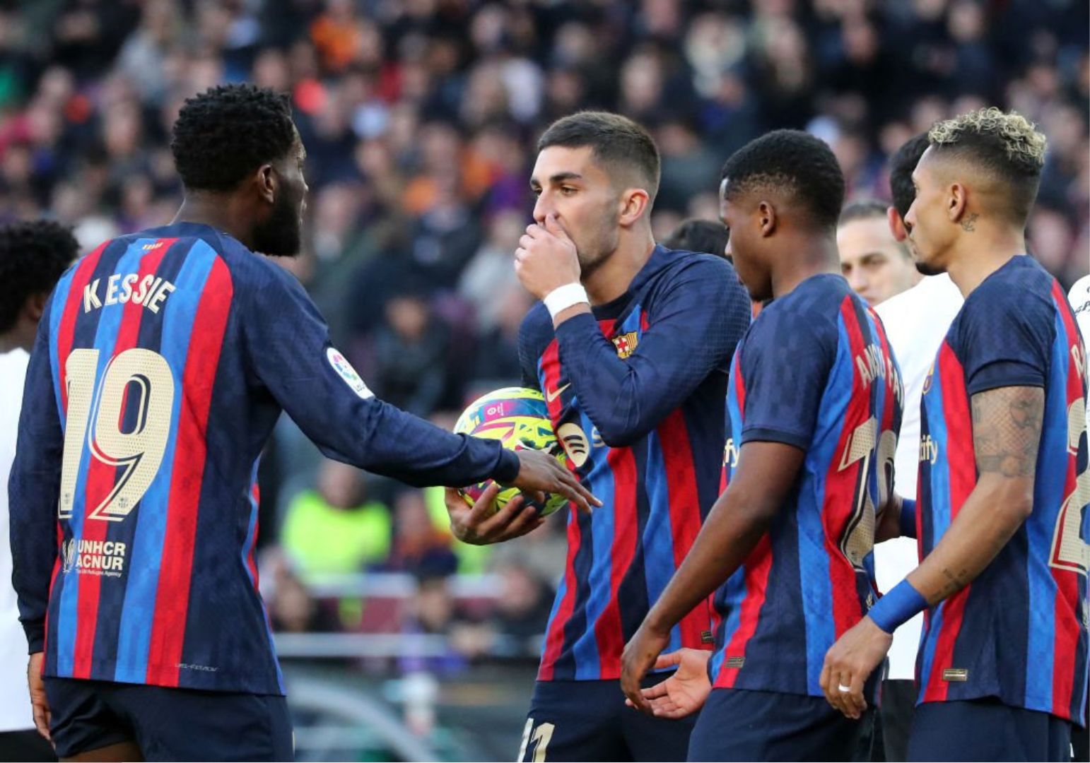 Barcelona players, Kessie, Ferran, Fati and Raphinha during a match