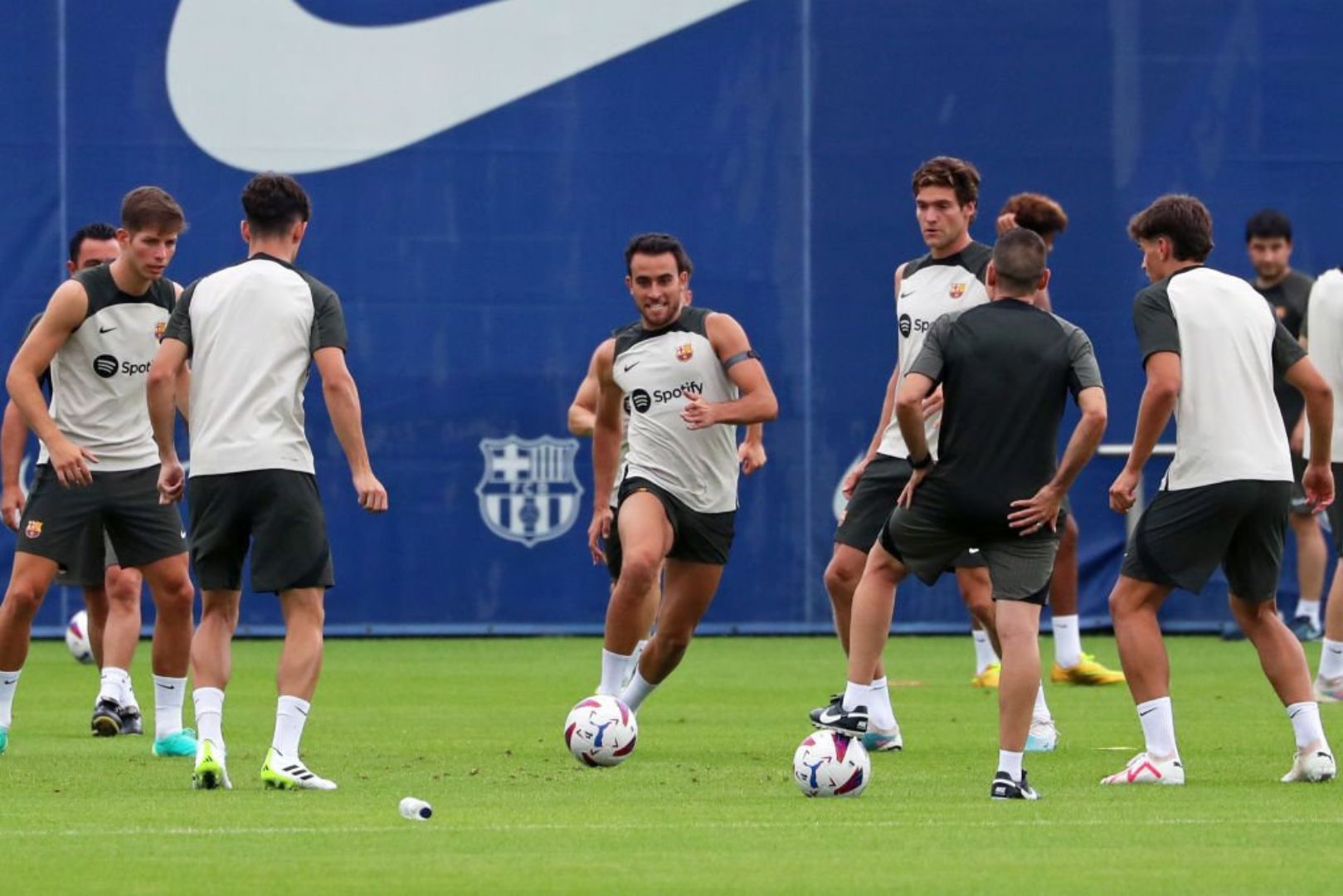 Barcelona players training