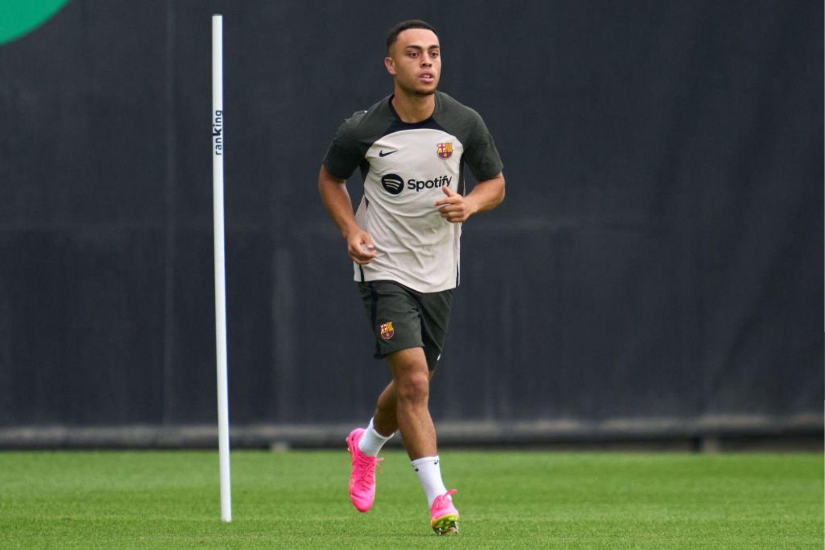 Barcelona defender Sergino Dest