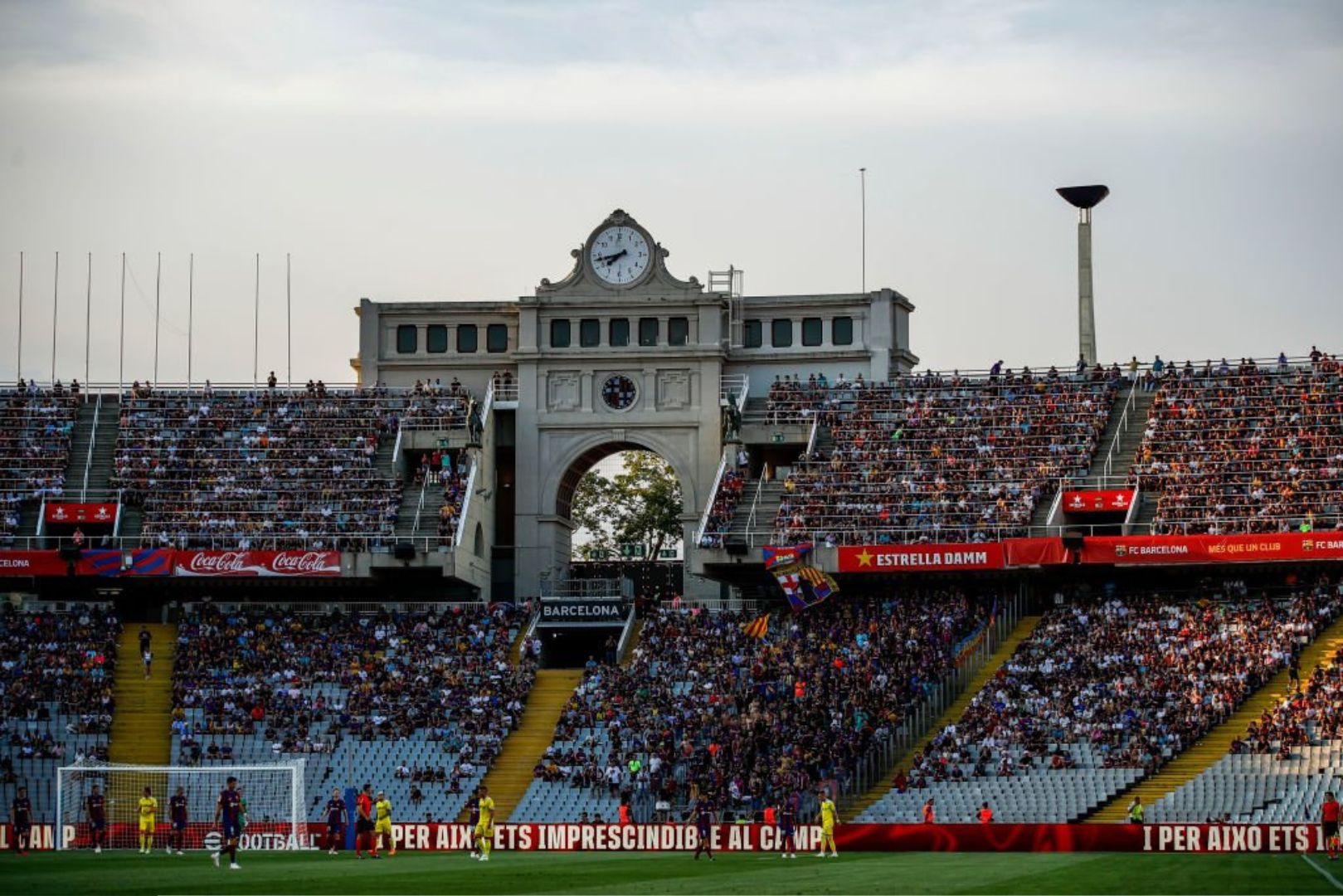 Barcelona vs Cadiz at Montjuic Stadium