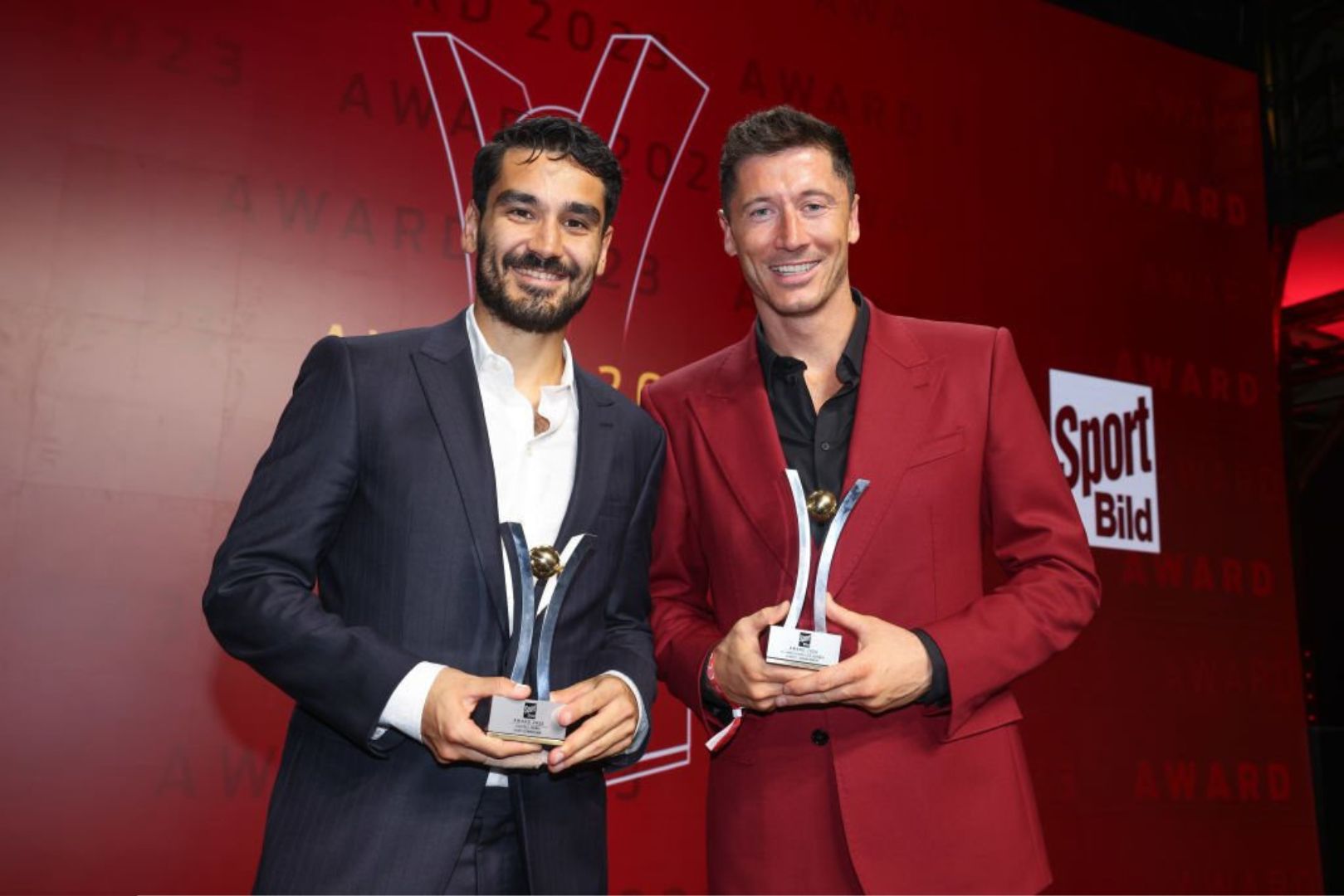 Barcelona players Ilkay Gundogan and Robert Lewandowski