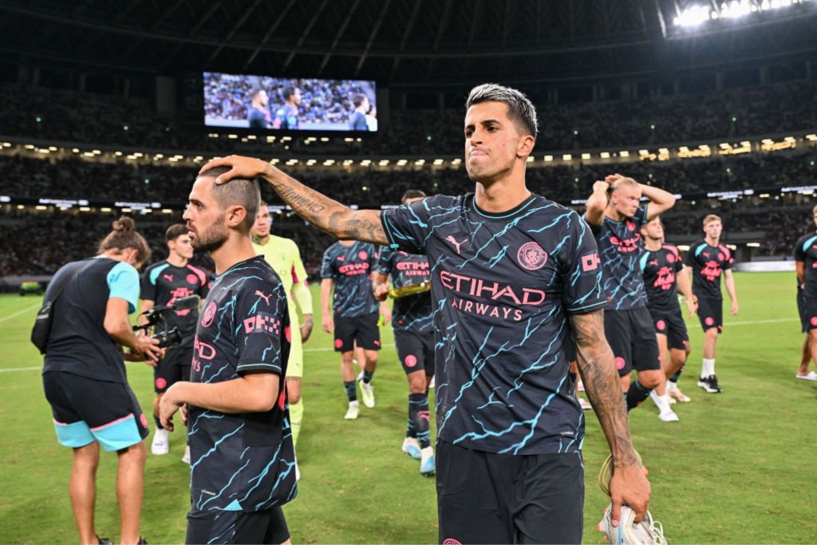 Barcelona target Joao Cancelo