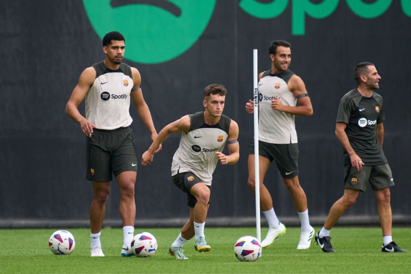 Barcelona players training