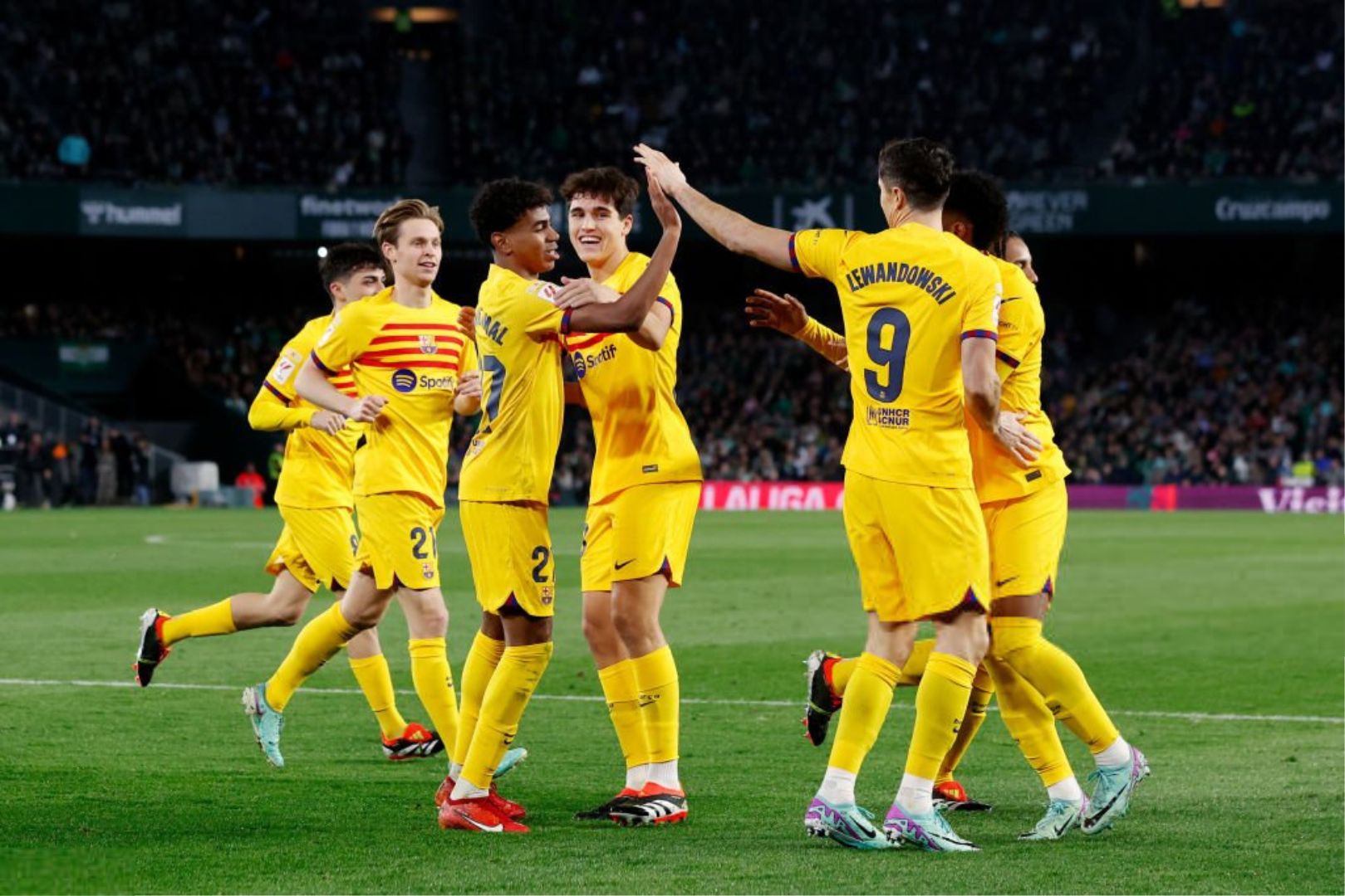 SEVILLA, SPAIN - JANUARY 21: Ferran Torres of FC Barcelona celebrates 0-2 with Pedri Gonzalez of FC Barcelona, Frenkie de Jong of FC Barcelona, Lamine Yamal of FC Barcelona, Pau Cubarsi of FC Barcelona, Jules Kounde of FC Barcelona, Robert Lewandowski of FC Barcelona during the LaLiga EA Sports match between Real Betis Sevilla v FC Barcelona at the Benito Villamarin Stadium on January 21, 2024 in Sevilla Spain