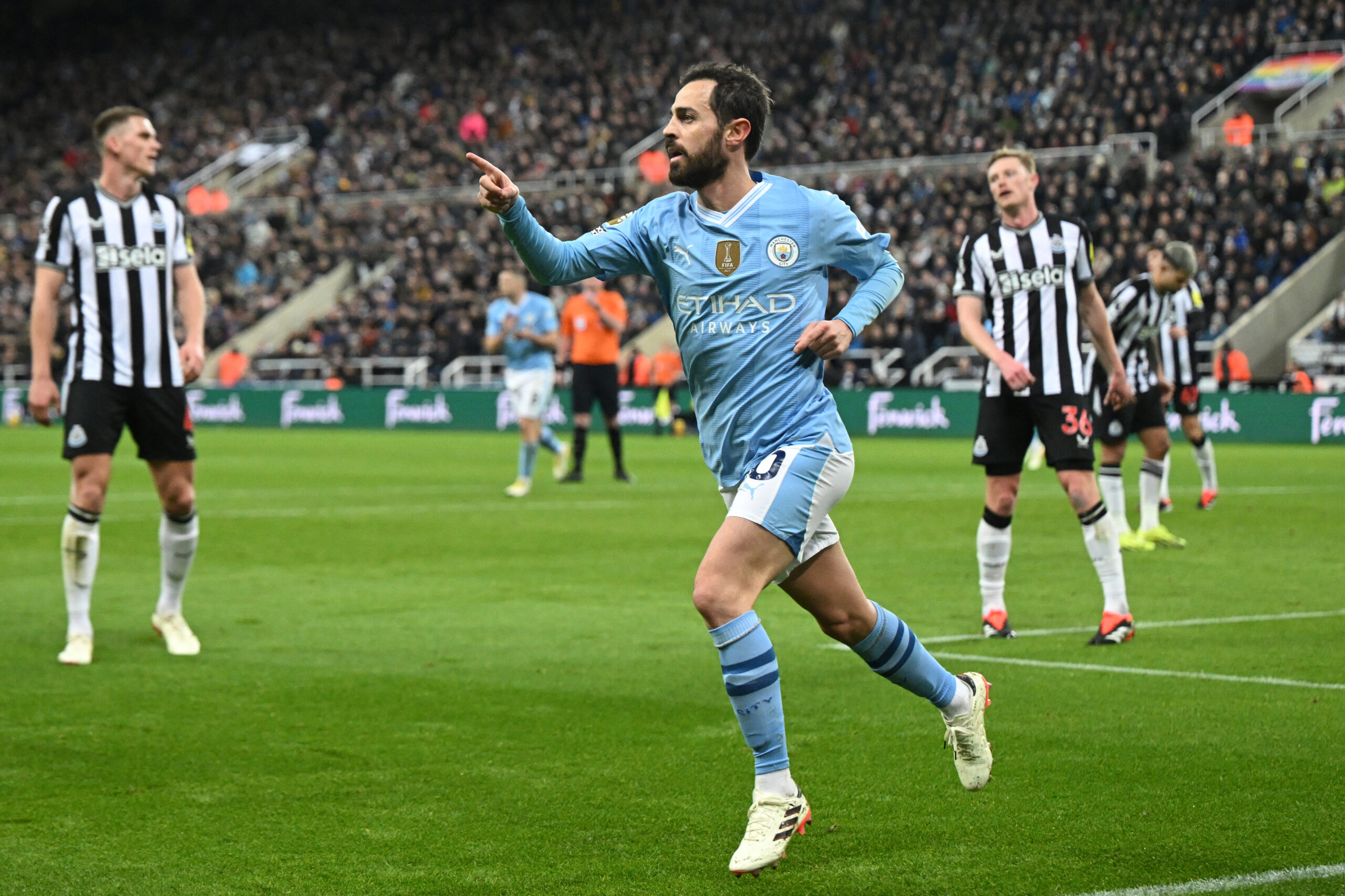 Barcelona midfield target Bernardo Silva