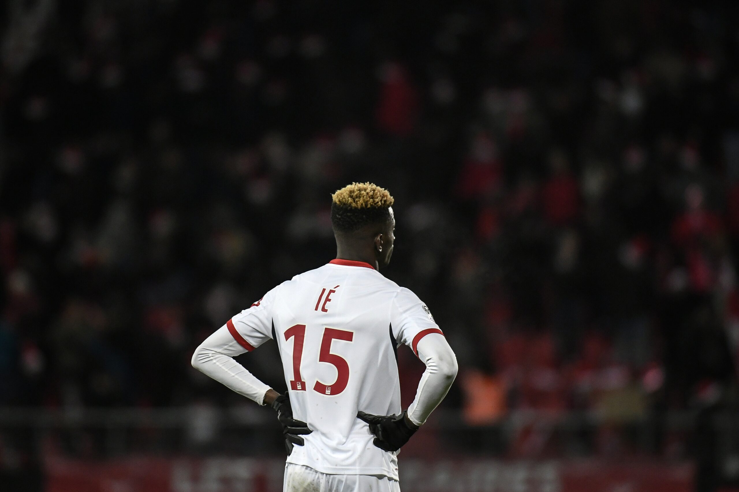 Lille's Portuguese defender Edgar Ie reacts at the end of the French L1 football match Dijon (DFCO) vs Lille on December 16, 2017 in Gaston Gerard stadium in Dijon.