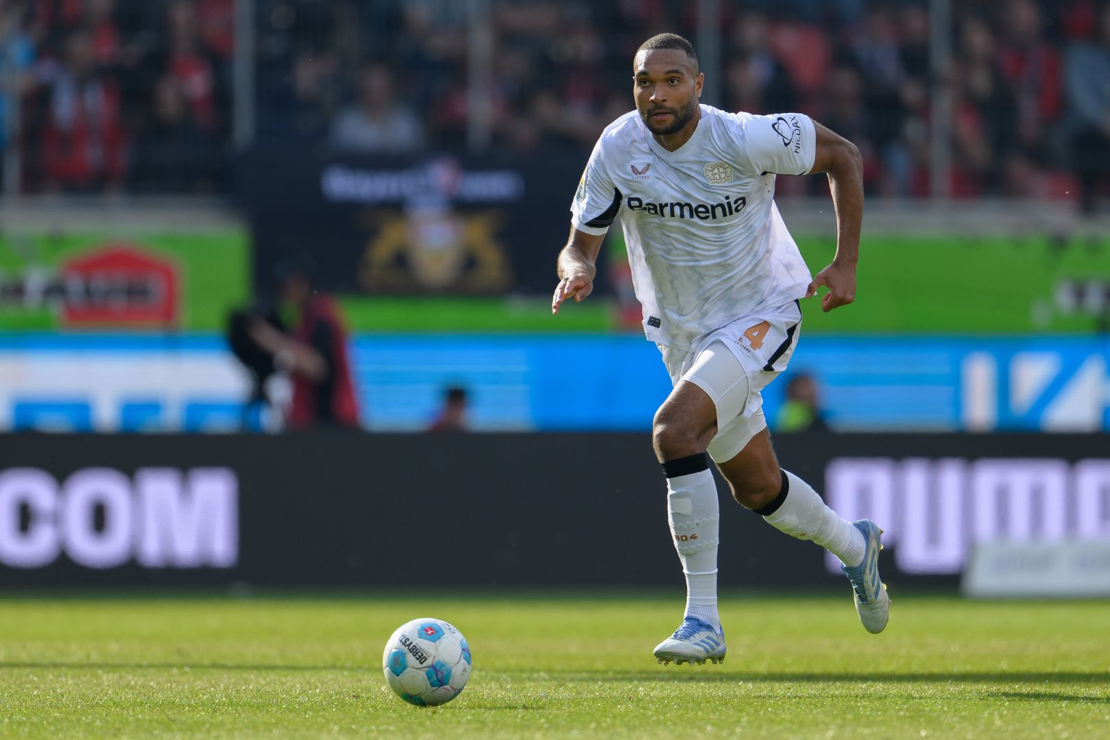 HEIDENHEIM, GERMANY - APRIL 05: Jonathan Tah of Bayer 04 Leverkusen in action during the Bundesliga match between 1. FC Heidenheim 1846 and Bayer 04 Leverkusen at Voith-Arena on April 05, 2025 in Heidenheim, Germany.