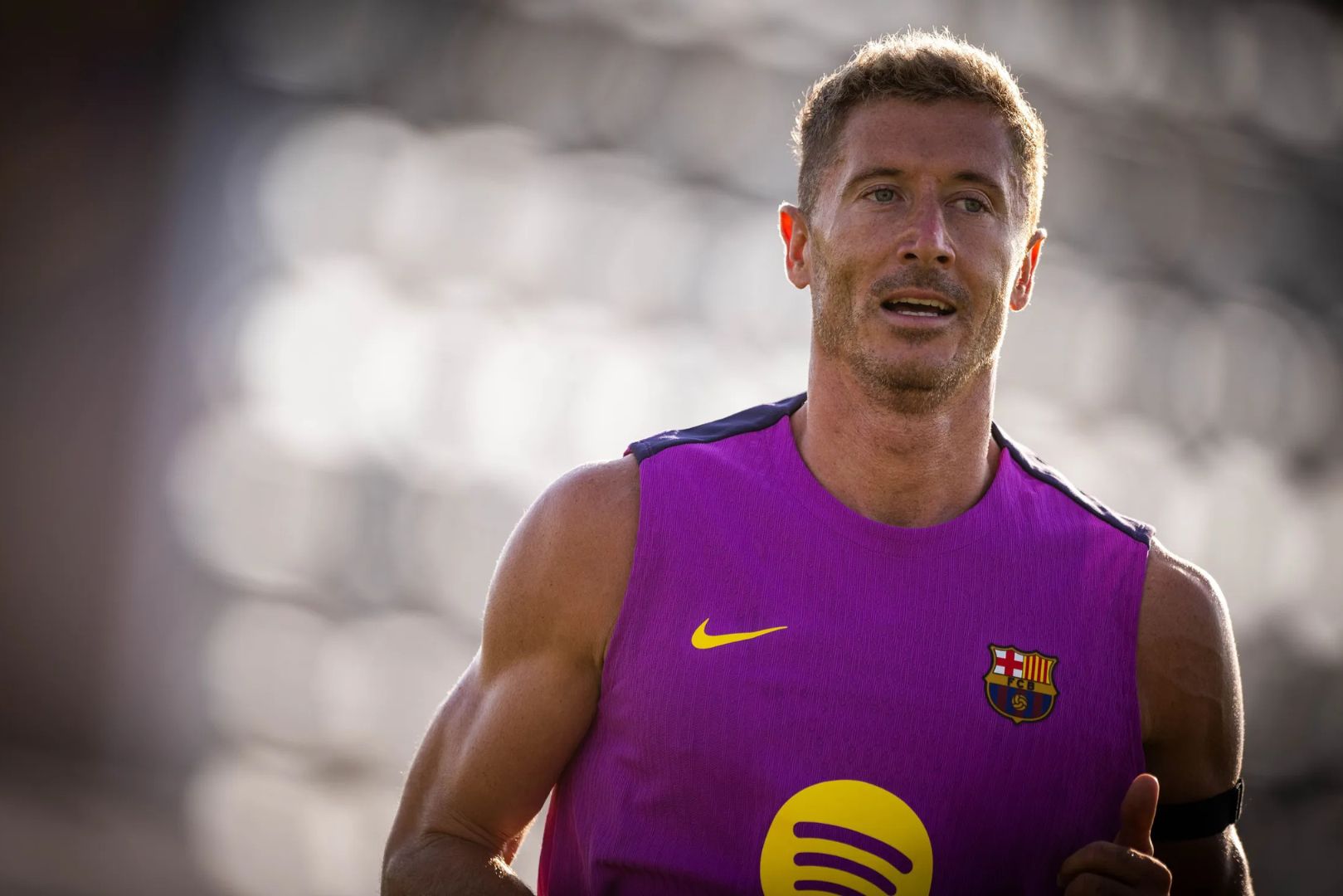 Barcelona forward Robert Lewandowski during first training session of 2025 preseason.