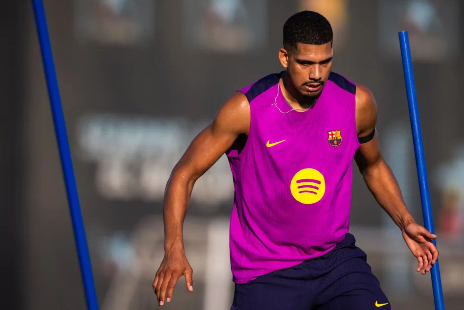 Barcelona defender Ronald Araujo during first training session of 2025 preseason.