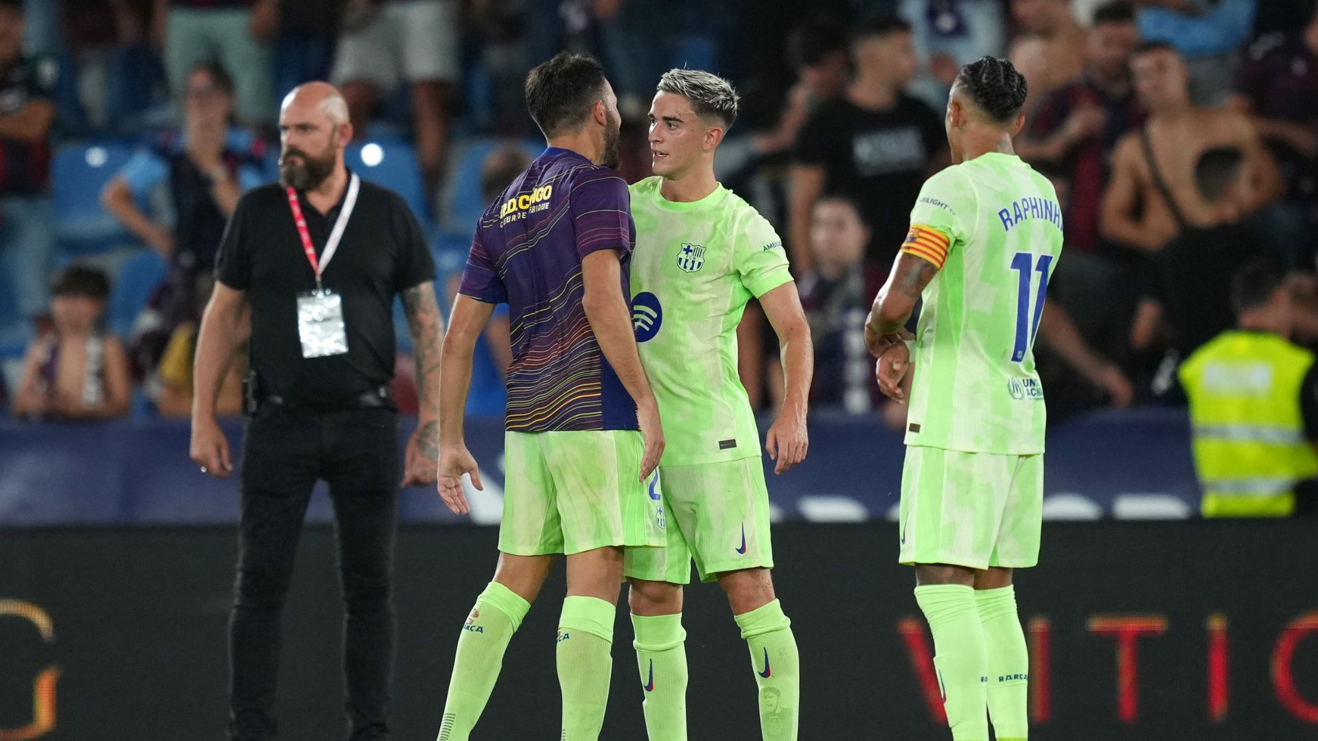 Eric Garcia and Gavi of FC Barcelona celebrate following the team's victory in the LaLiga EA Sports match between Levante UD and FC Barcelona at Ciutat de Valencia.