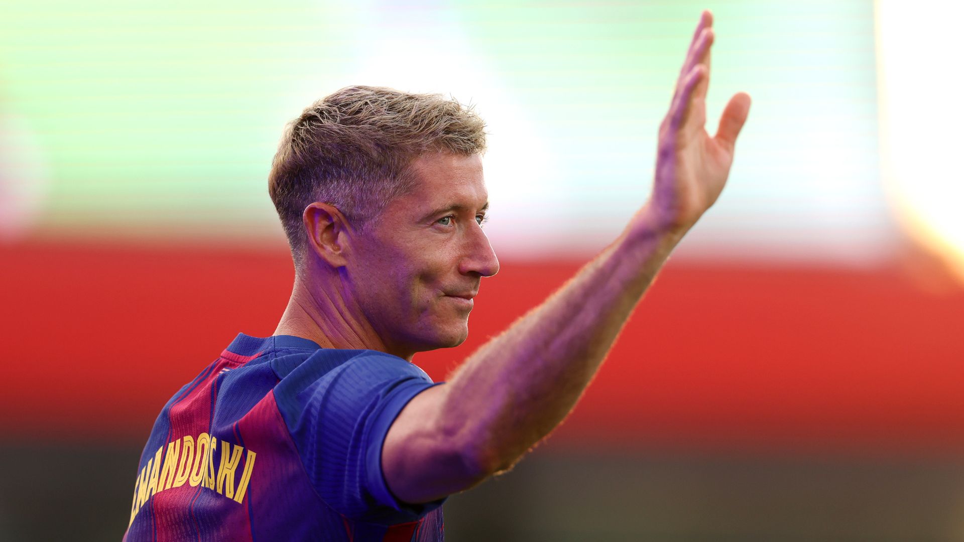 BARCELONA, SPAIN - AUGUST 10: Robert Lewandowski of FC Barcelona is presented to the fans prior to the Joan Gamper Trophy match between FC Barcelona and Como1907 at Estadi Johan Cruyff on August 10, 2025 in Barcelona, Spain.