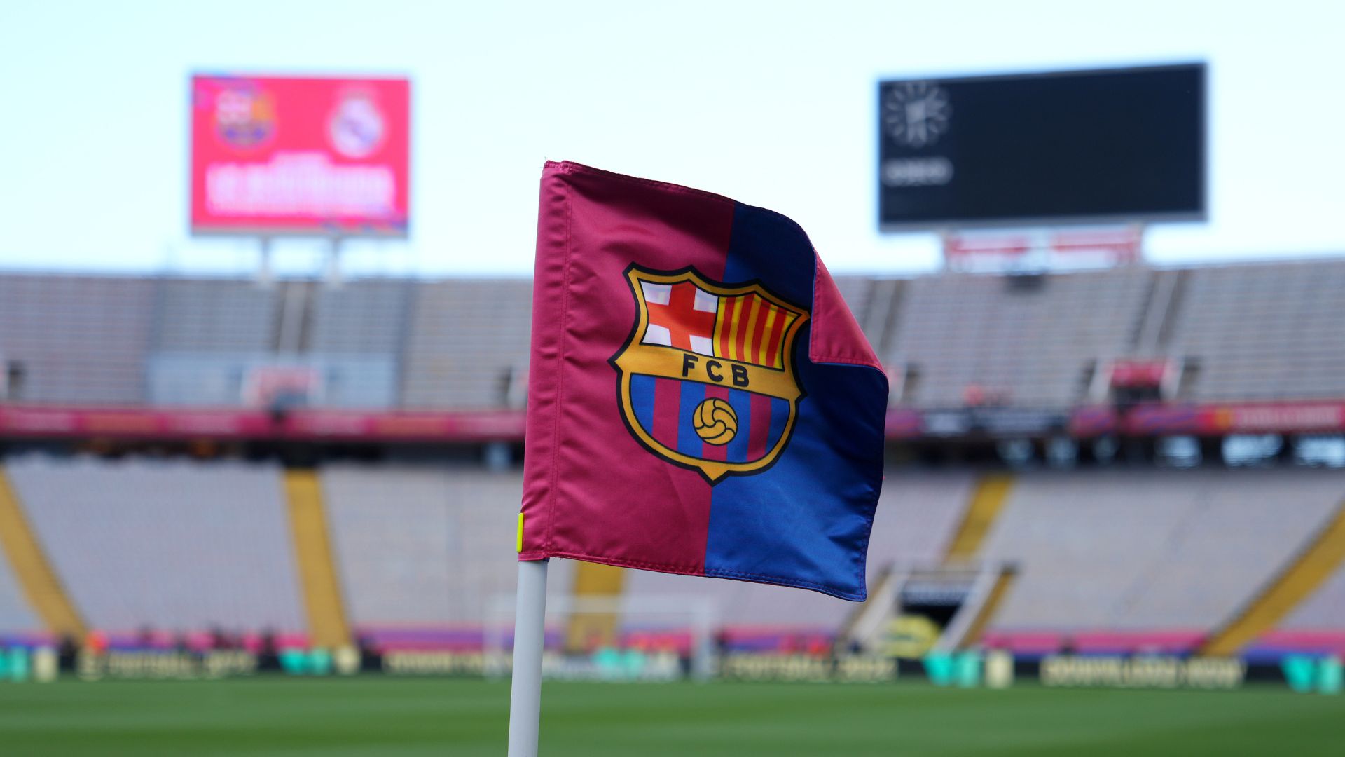BARCELONA, SPAIN - OCTOBER 28: A detailed view of the corner flag prior to the LaLiga EA Sports match between FC Barcelona and Real Madrid CF at Estadi Olimpic Lluis Companys on October 28, 2023 in Barcelona, Spain.