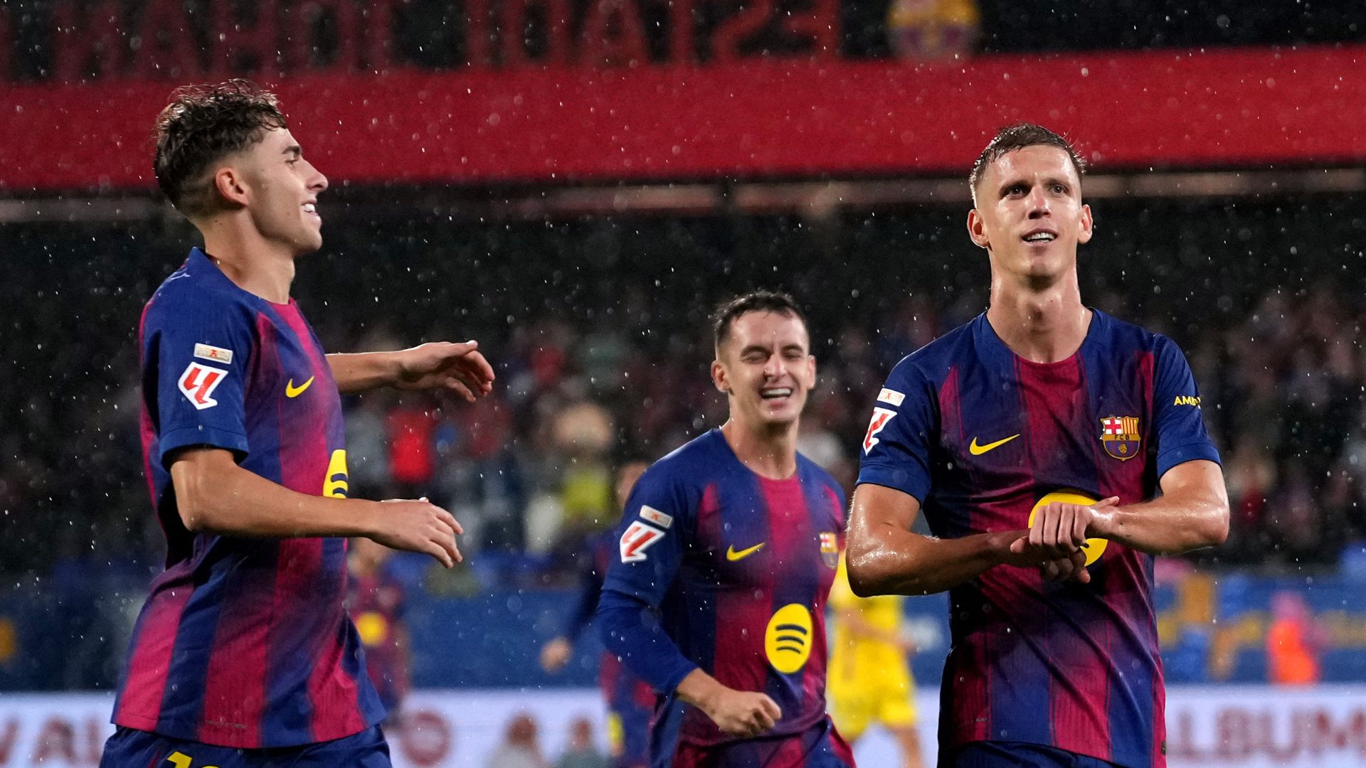 Dani Olmo of FC Barcelona celebrates scoring his team's third goal during the LaLiga EA Sports match between FC Barcelona and Getafe CF at Estadi Johan Cruyff.