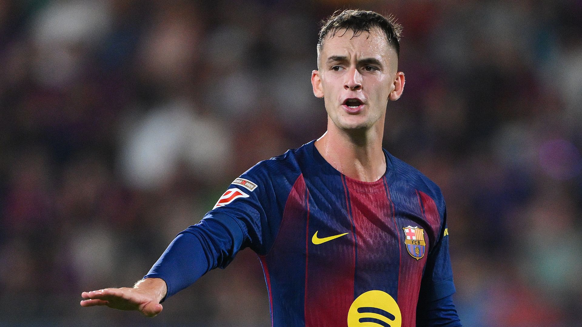 Marc Casado of FC Barcelona looks on during the LaLiga EA Sports match between FC Barcelona and Valencia CF at Estadi Johan Cruyff.
