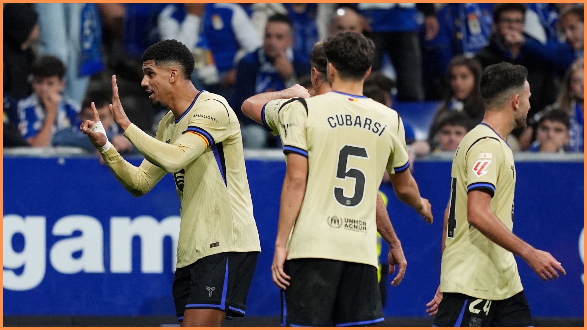Ronald Araujo of FC Barcelona celebrates scoring his sides third goal during the LaLiga EA Sports match between Real Oviedo and FC Barcelona at Carlos Tartiere.