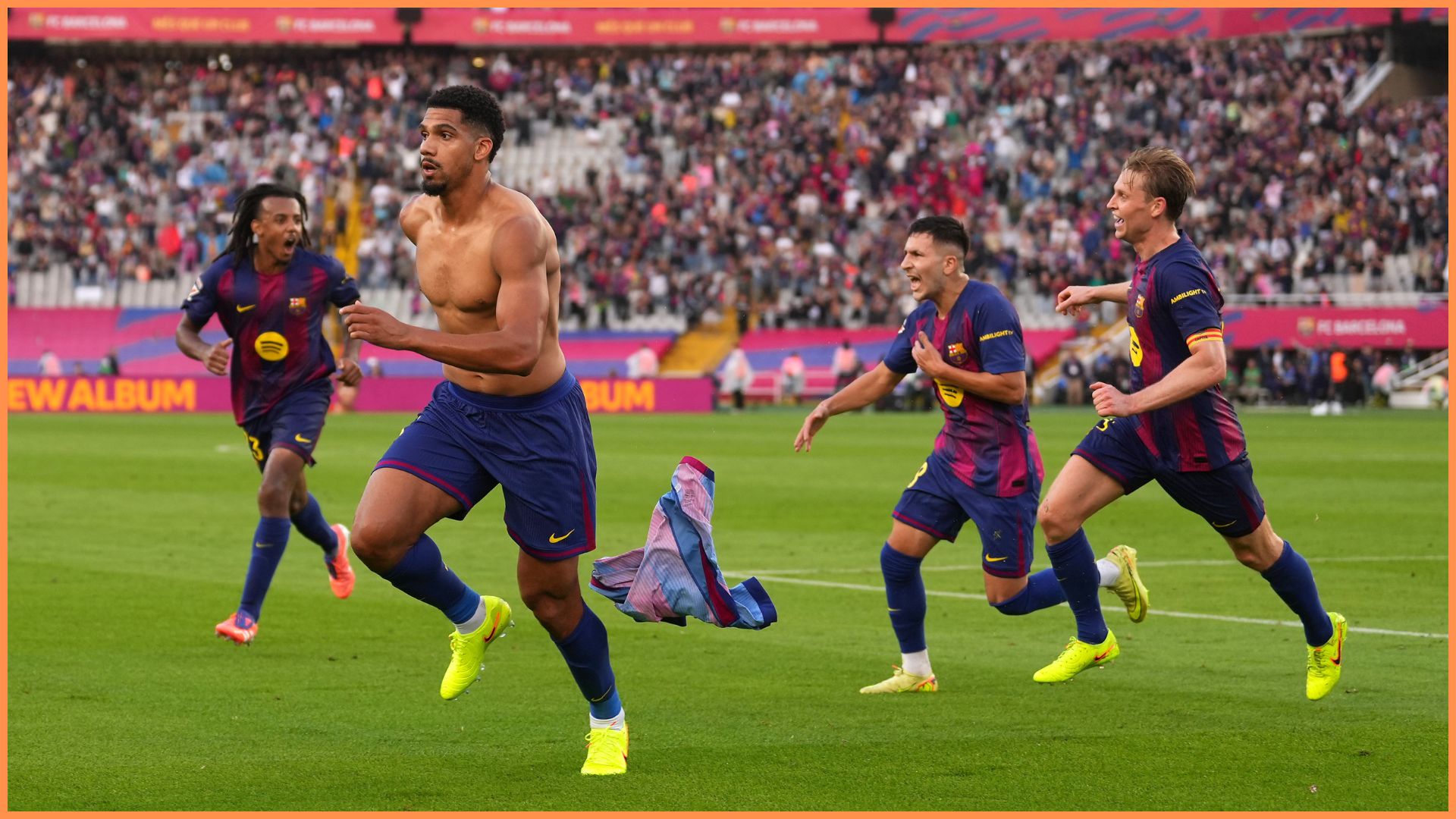 BARCELONA, SPAIN - OCTOBER 18: Ronald Araujo of FC Barcelona celebrates scoring his team's second goal during the LaLiga EA Sports match between FC Barcelona and Girona FC at Spotify Camp Nou on October 18, 2025 in Barcelona, Spain.