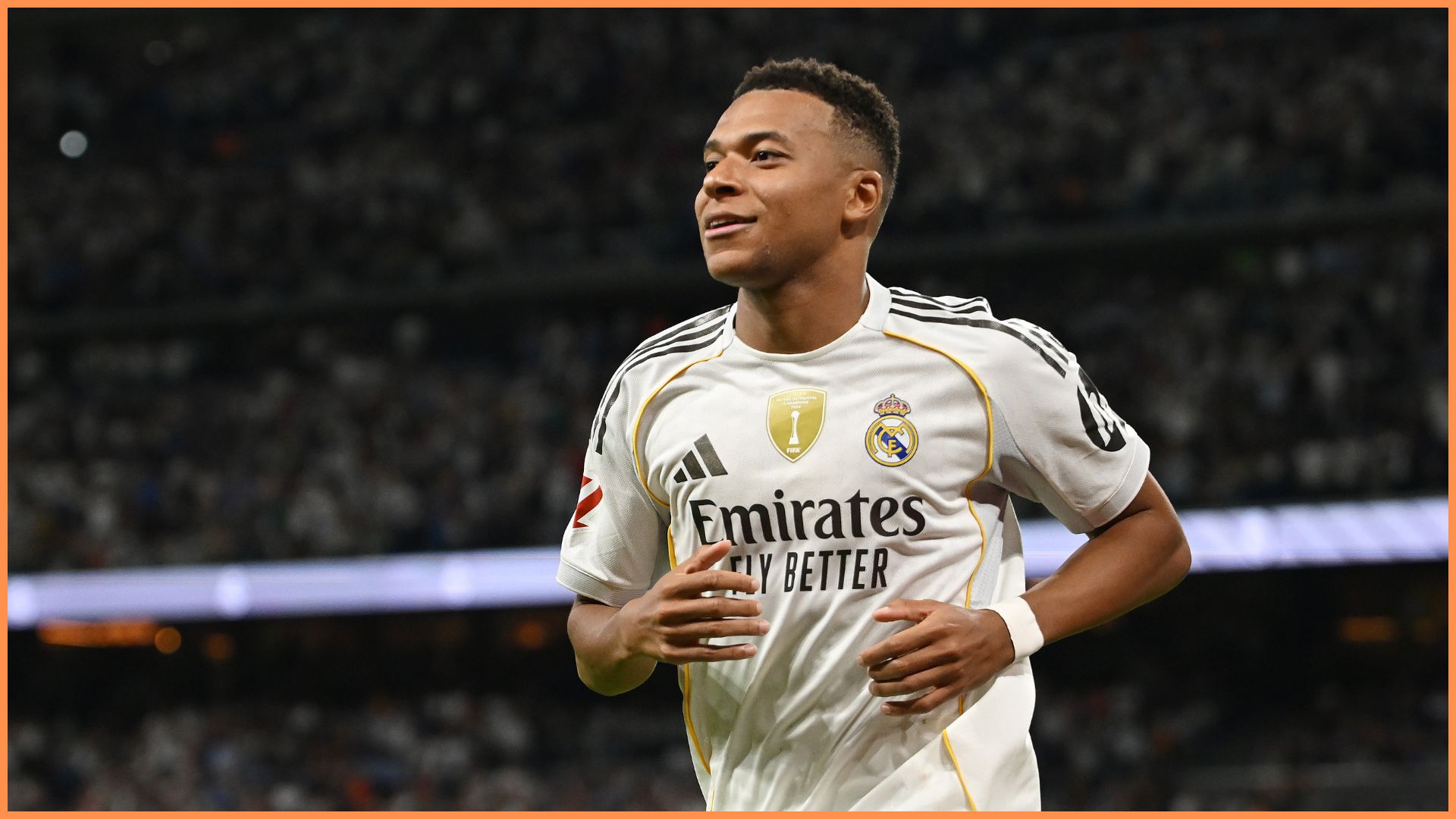 Kylian Mbappe of Real Madrid celebrates scoring his team's third goal during the LaLiga EA Sports match between Real Madrid CF and Villarreal CF at Estadio Santiago Bernabeu.