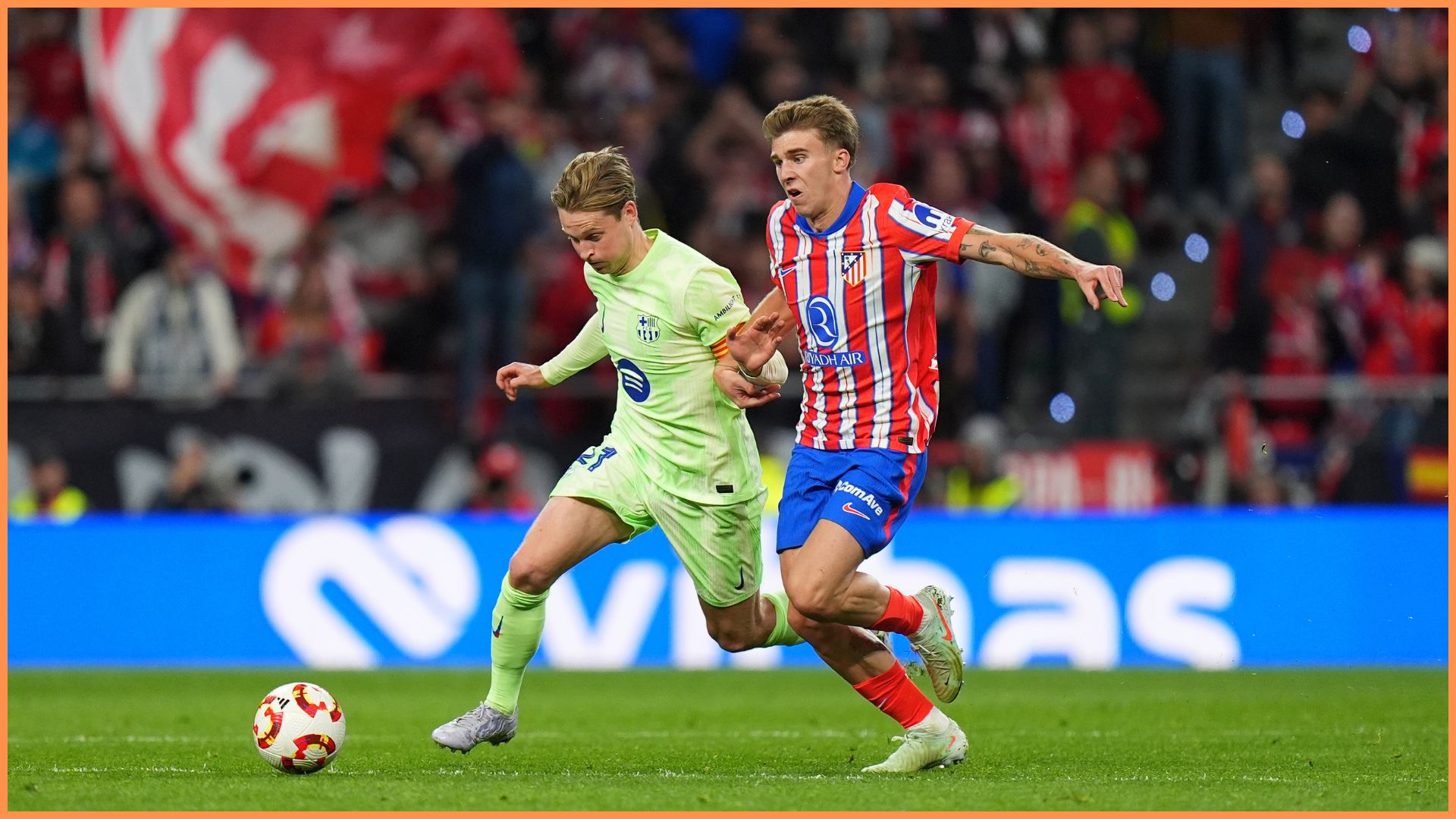 Frenkie de Jong of FC Barcelona Pablo battles for the ball with Barrios of Atletico de Madrid during the Copa del Rey semifinal match between Atletico de Madrid and FC Barcelona at Riyadh Air Metropolitano.