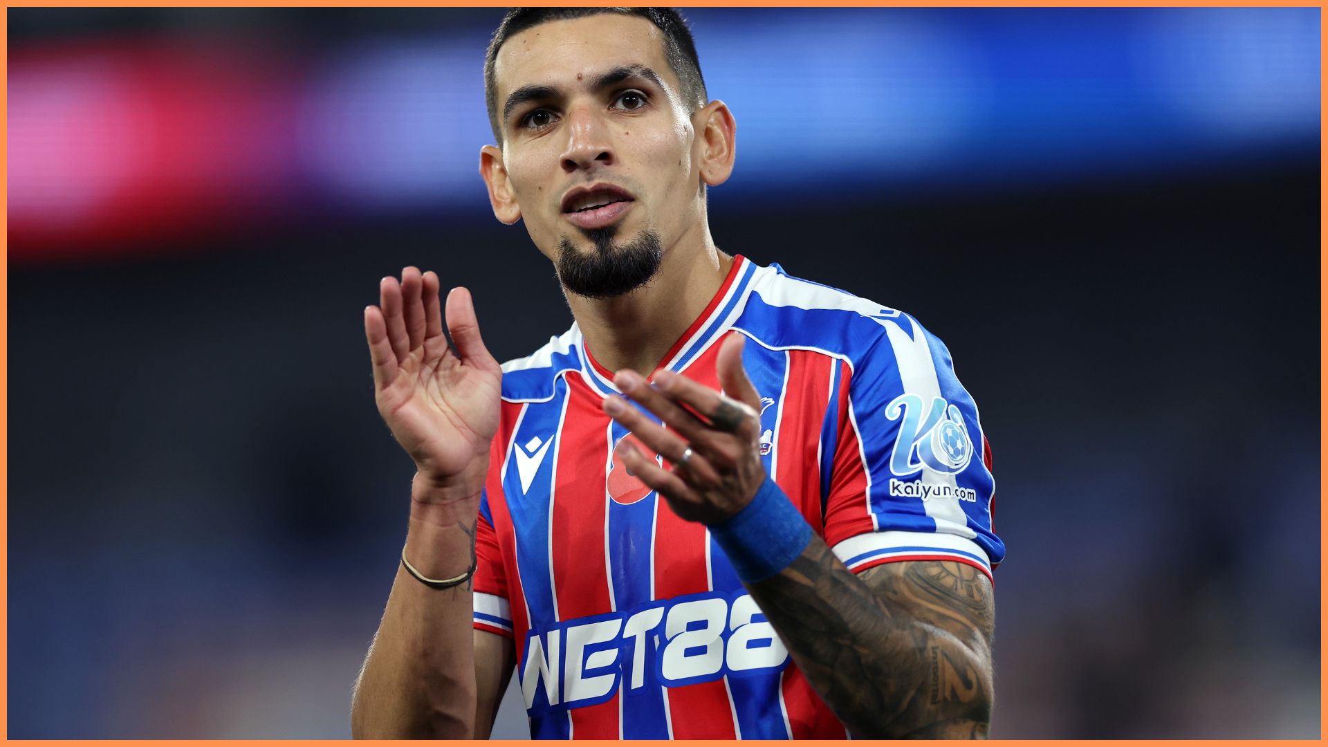 LONDON, ENGLAND - NOVEMBER 01: Daniel Munoz of Crystal Palace applauds supporters after the Premier League match between Crystal Palace and Brentford at Selhurst Park on November 01, 2025 in London, England.