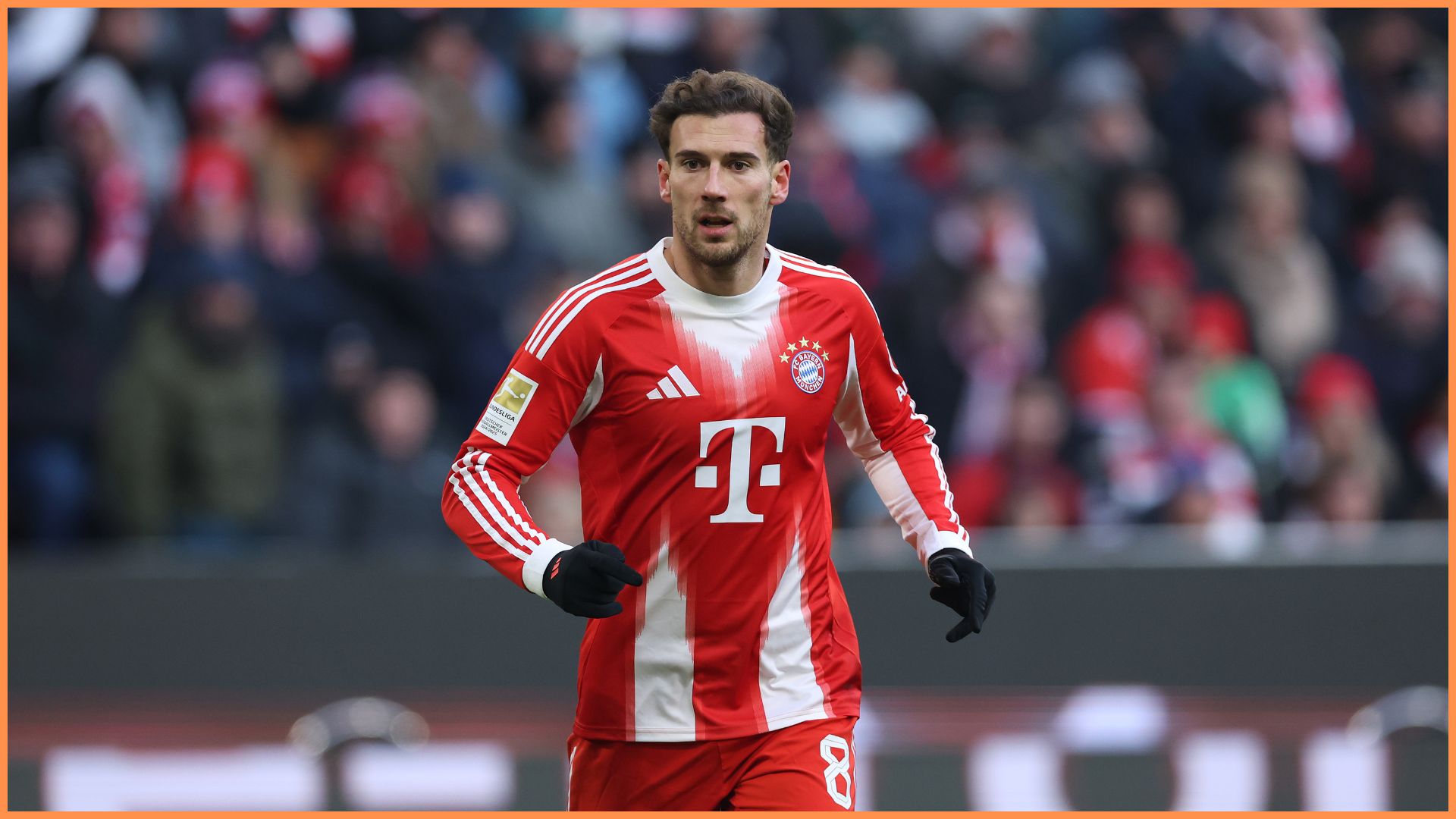 MUNICH, GERMANY - NOVEMBER 22: Leon Goretzka of FC Bayern München runs during the Bundesliga match between FC Bayern München and SC Freiburg at Allianz Arena on November 22, 2025 in Munich, Germany.