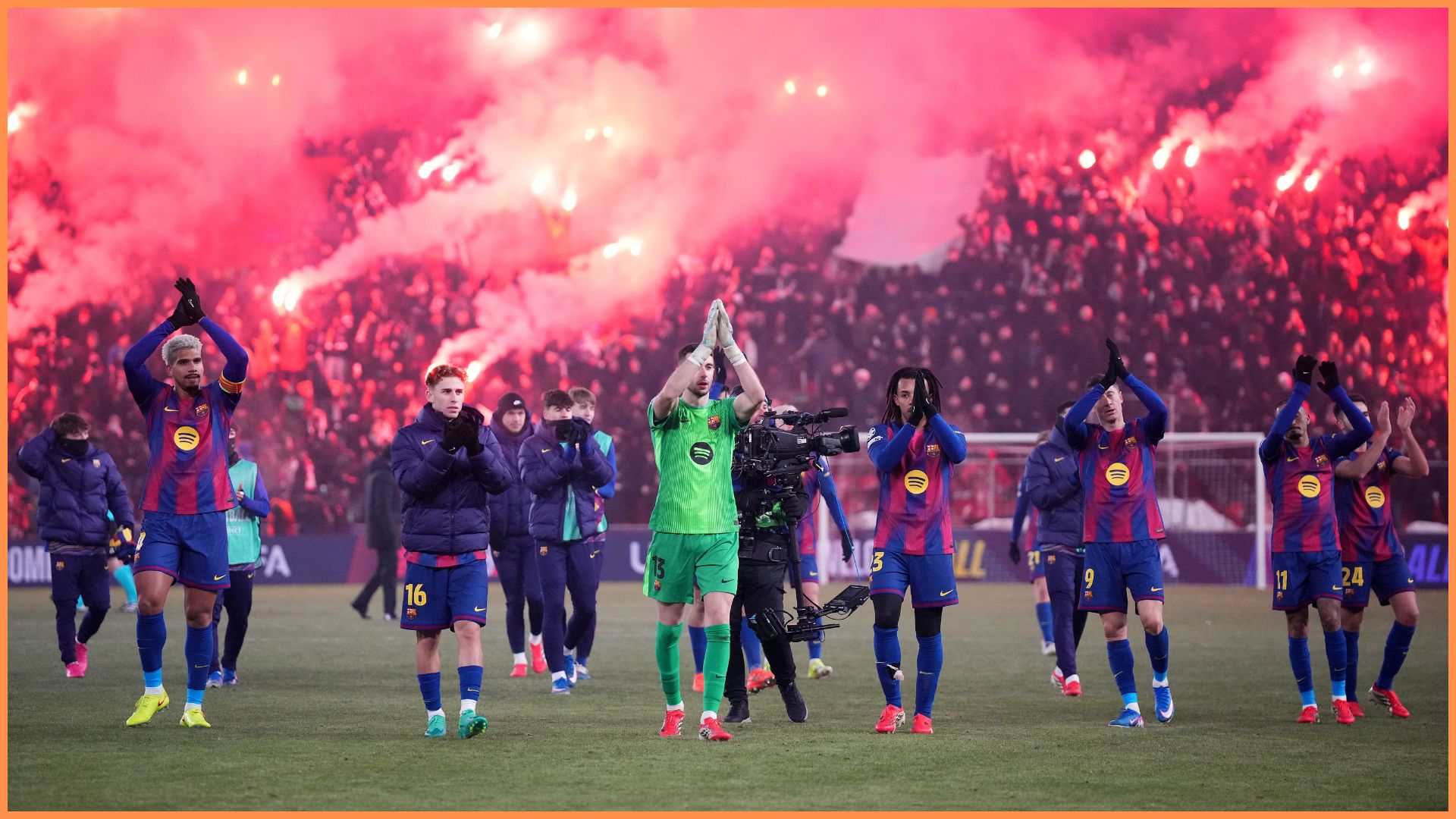 PRAGUE, CZECH REPUBLIC - JANUARY 21: Players of FC Barcelona acknowledges the fans, as smoke flares a set off in the background following the UEFA Champions League 2025/26 League Phase MD7 match between SK Slavia Praha and FC Barcelona at Eden Arena on January 21, 2026 in Prague, Czech Republic.