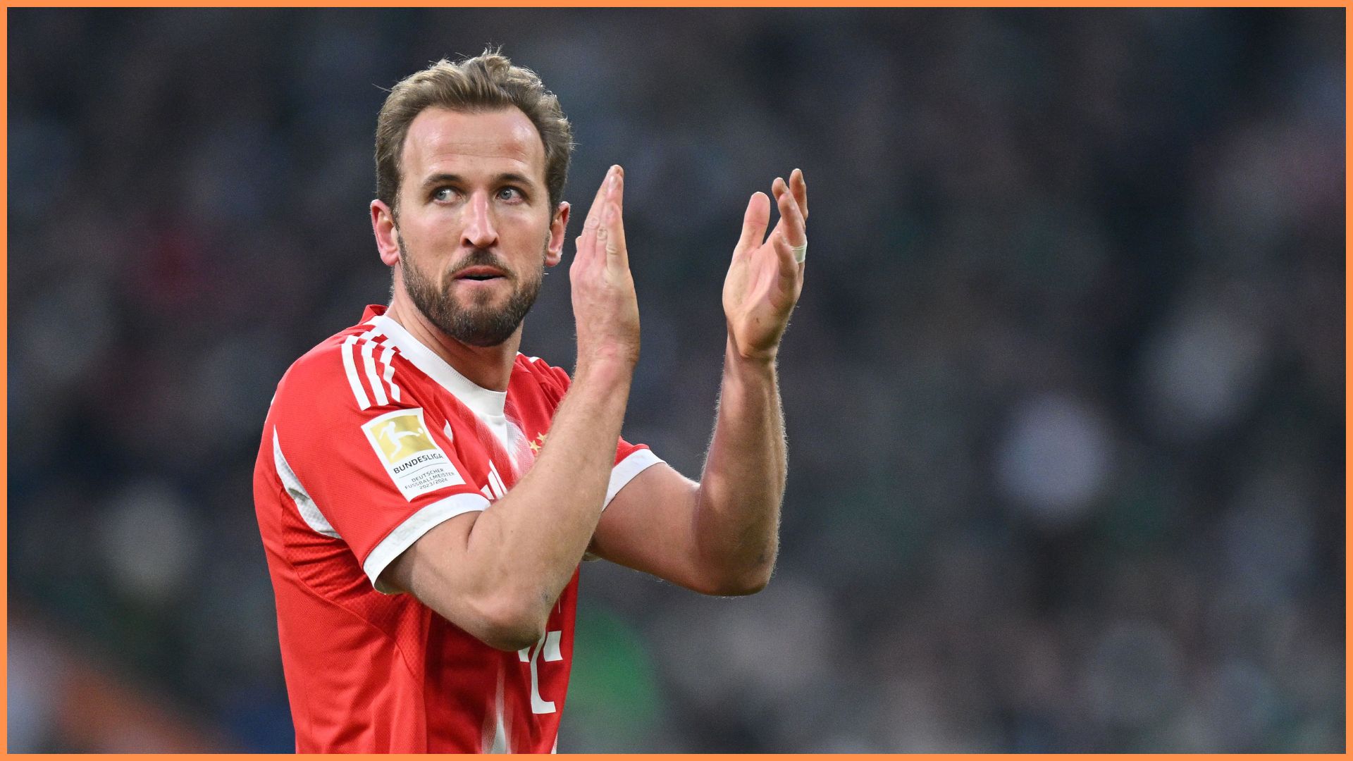 BREMEN, GERMANY - FEBRUARY 14: Harry Kane of FC Bayern Munich claps during the Bundesliga match between SV Werder Bremen and FC Bayern München at Weserstadion on February 14, 2026 in Bremen, Germany.