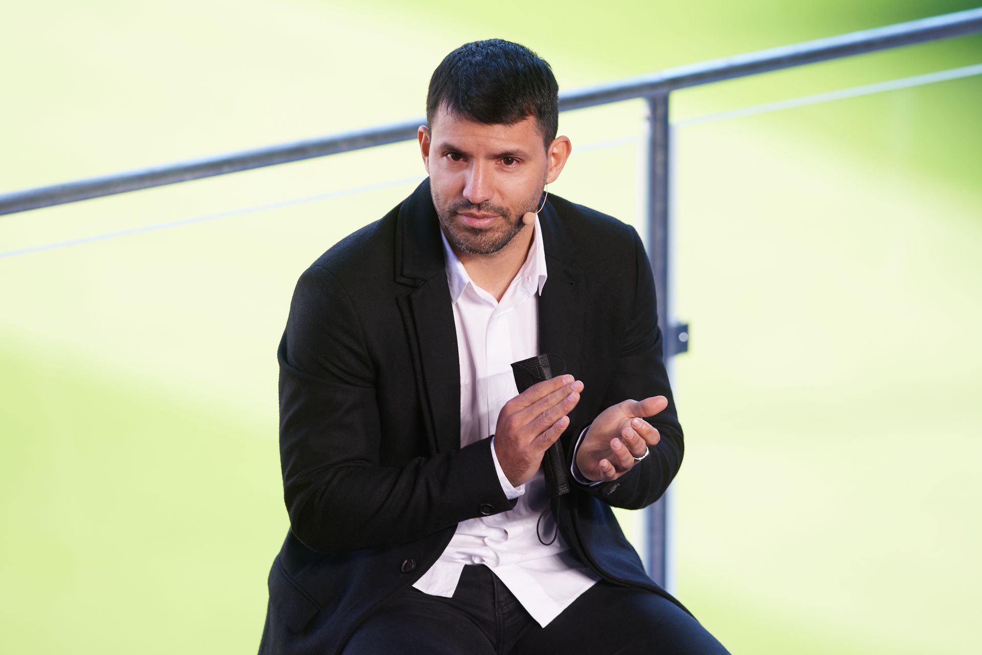 BARCELONA, SPAIN - DECEMBER 15: Sergio 'Kun' Aguero of FC Barcelona applauds during a press conference to announce his retirement from football at Camp Nou on December 15, 2021 in Barcelona, Spain.