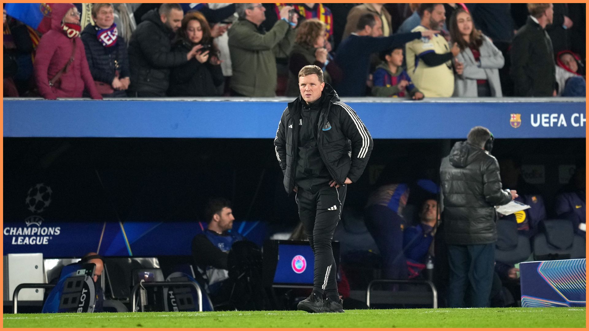 BARCELONA, SPAIN - MARCH 18: Eddie Howe, Manager of Newcastle United, looks dejected during the UEFA Champions League 2025/26 Round of 16 Second Leg match between FC Barcelona and Newcastle United FC at Camp Nou on March 18, 2026 in Barcelona, Spain.
