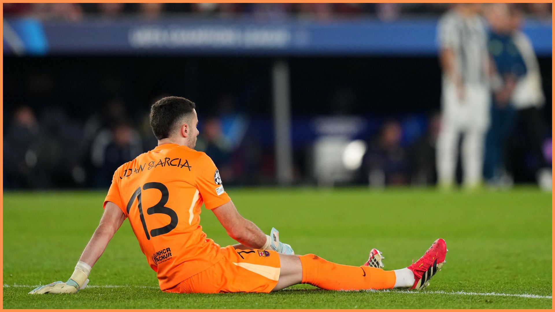 Barcelona survive injury to edge past Rayo Vallecano in 1-0 win Barcelona survive injury to edge past Rayo Vallecano in 1-0 win